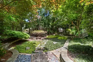 81502 Alexander, Chapel Hill, NC 27517 - Photo 10