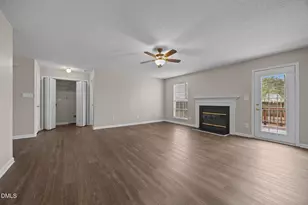 704 Pepperstone Ct, Fuquay-Varina, NC 27526 - Photo 10