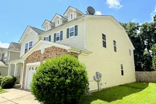 2848 Roundleaf Ct, Raleigh, NC 27604 - Photo 4