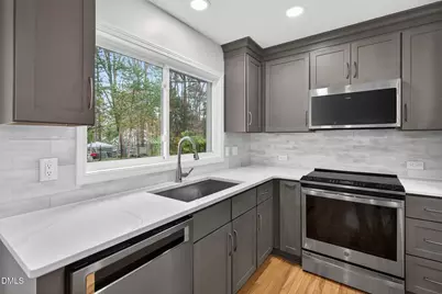 1112 Stonehedge Avenue, Durham, NC 27707 - Photo 6