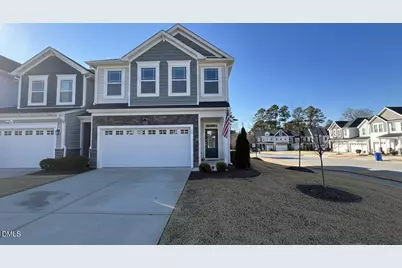 779 Creekway Drive, Fuquay-Varina, NC 27526 - Photo 2