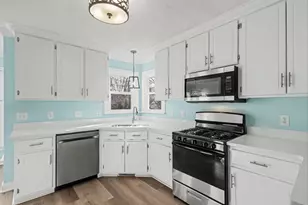 4828 Forest Highland Dr, Raleigh, NC 27604 - Photo 2