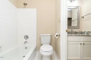 1021 Brighthurst Dr, Raleigh, NC 27605 - Photo 18