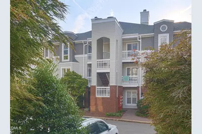 1021 Brighthurst Drive #307, Raleigh, NC 27605 - Photo 2