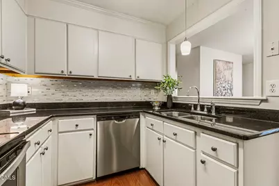 102 Tracy Court, Cary, NC 27513 - Photo 14