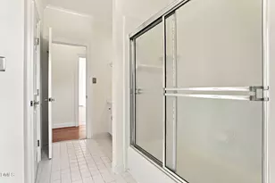 6303 Pointe Ln, Rocky Mount, NC 27803 - Photo 18