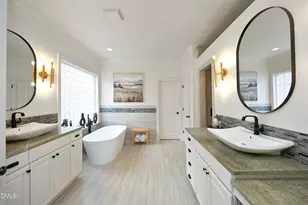 2608 St Marys St, Raleigh, NC 27609 - Photo 32