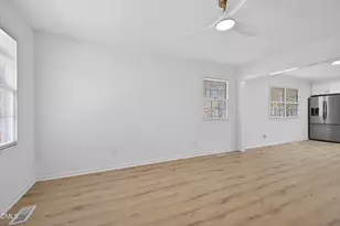 804 Plentywood Ct, Raleigh, NC 27615 - Photo 4