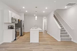 128 Silver Fir Ln, Garner, NC 27529 - Photo 4