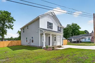 1492 Erwin Rd, Dunn, NC 28334 - Photo 2