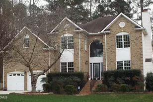 203 Ticonderoga Rd, Cary, NC 27519 - Photo 2