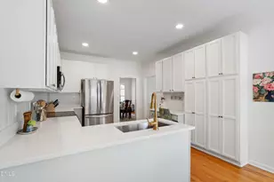 301 Cameron Glen Dr, Apex, NC 27502 - Photo 14