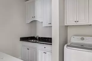 445 Drummond Dr, Raleigh, NC 27609 - Photo 78