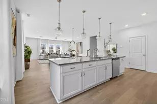 25 Silent Bnd Dr, Clayton, NC 27527 - Photo 4