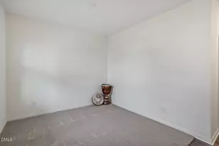 904 Rift Vly Dr, Zebulon, NC 27597 - Photo 10