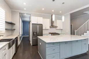 314 Gray Ave, Durham, NC 27701 - Photo 8