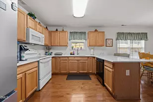 4713 Dresden Village Dr, Raleigh, NC 27604 - Photo 8