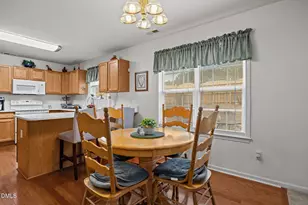 4713 Dresden Village Dr, Raleigh, NC 27604 - Photo 12