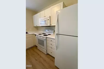 3023 Wellington Ridge Loop, Cary, NC 27518 - Photo 4