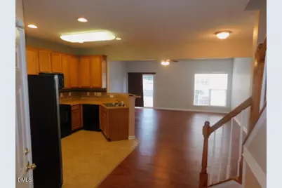 117 Fanwood Court, Apex, NC 27502 - Photo 2