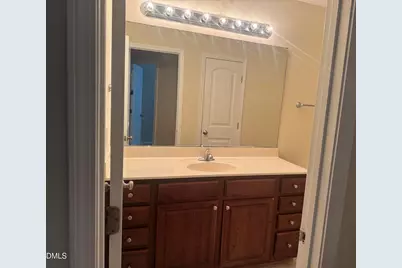 4050 Laurel Glen Drive, Raleigh, NC 27610 - Photo 16