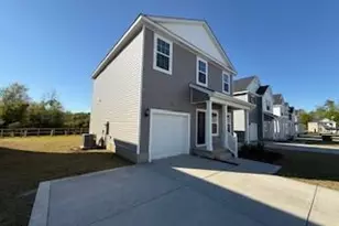 69 Stout Lndg, Dunn, NC 28334 - Photo 4