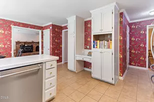 8121 Brookwood Ct, Raleigh, NC 27613 - Photo 14