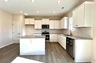 228 Cordgrass Ct, Smithfield, NC 27577 - Photo 2