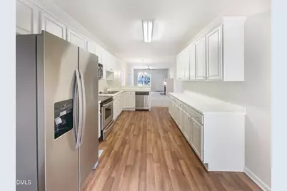 8 Lost Tree Court, Durham, NC 27703 - Photo 2