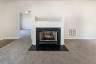 8 Lost Tree Ct, Durham, NC 27703 - Photo 14