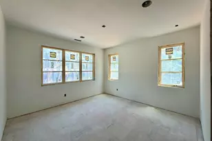 704 Coventry Ct, Raleigh, NC 27609 - Photo 24
