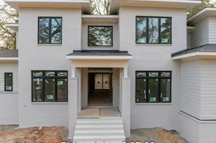 3521 Brook Dr, Raleigh, NC 27609 - Photo 2