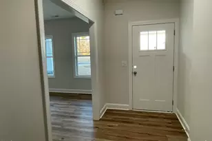 199 Busterfield Ct, Benson, NC 27504 - Photo 2