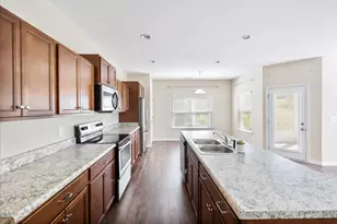 6806 Shane Dr, Raleigh, NC 27610 - Photo 10