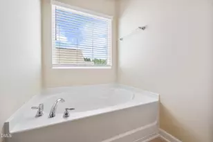 6806 Shane Dr, Raleigh, NC 27610 - Photo 22