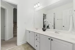 105 Bayless Ridge Ct, Morrisville, NC 27560 - Photo 34