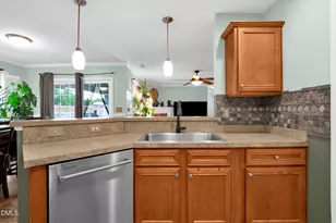 60 Sandy Tingen Ct, Broadway, NC 27505 - Photo 4