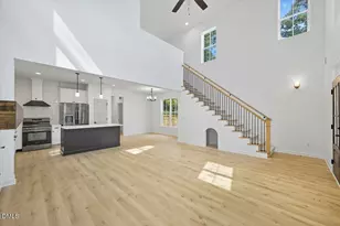 105 Sherwood Ln, Hillsborough, NC 27278 - Photo 6