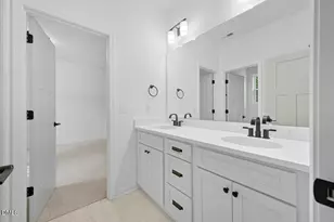 105 Sherwood Ln, Hillsborough, NC 27278 - Photo 24