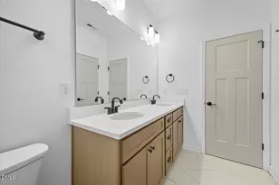 105 Sherwood Ln, Hillsborough, NC 27278 - Photo 18