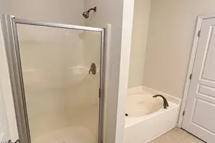 2547 Asher View Ct, Raleigh, NC 27606 - Photo 10