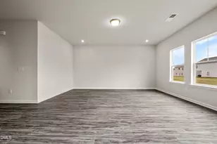 1652 Elk Run Dr, Fayetteville, NC 28312 - Photo 10