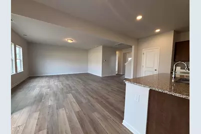 1652 Elk Run Drive, Fayetteville, NC 28312 - Photo 8