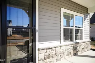 2211 Montebell View Dr, Fuquay-Varina, NC 27526 - Photo 8