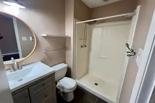 805 Castalia Dr, Cary, NC 27513 - Photo 16