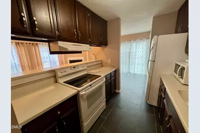 805 Castalia Drive, Cary, NC 27513 - Photo 8