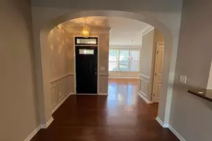 10117 Falls Meadow Ct, Raleigh, NC 27617 - Photo 6