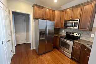 10117 Falls Meadow Ct, Raleigh, NC 27617 - Photo 14