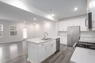 3133 Montlawn Pl, Durham, NC 27703 - Photo 2