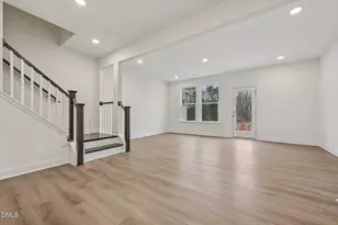 937 Kensley Grv Ln, Fuquay Varina, NC 27526 - Photo 4